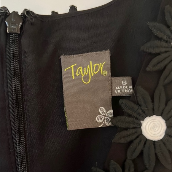 Taylor Sheath Mini Dress Black and Cream Cocktail - Picture 2 of 8